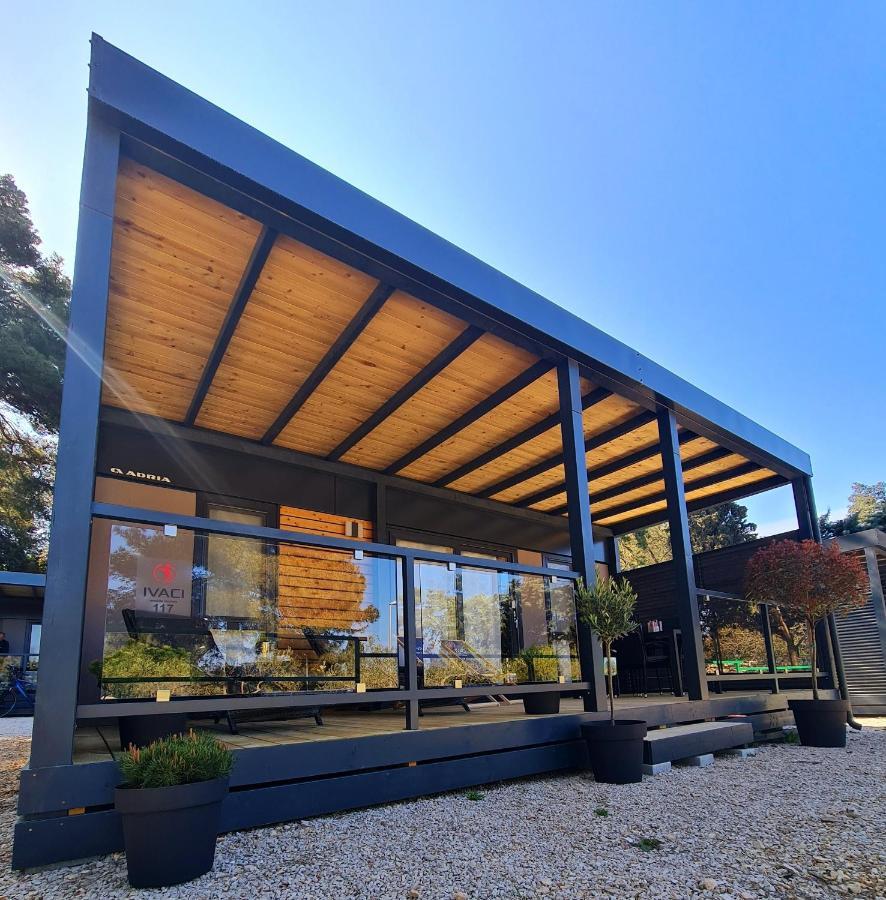 Luxury Mobile Homes Ivaci Rovinj Eksteriør bilde